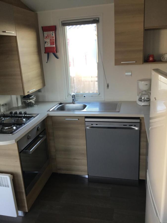 Confort, Climatisation,linge De Lit Et De Toilette, Coffre Fort, Ventilations Au Plafond Et Wifi Possible * Fréjus