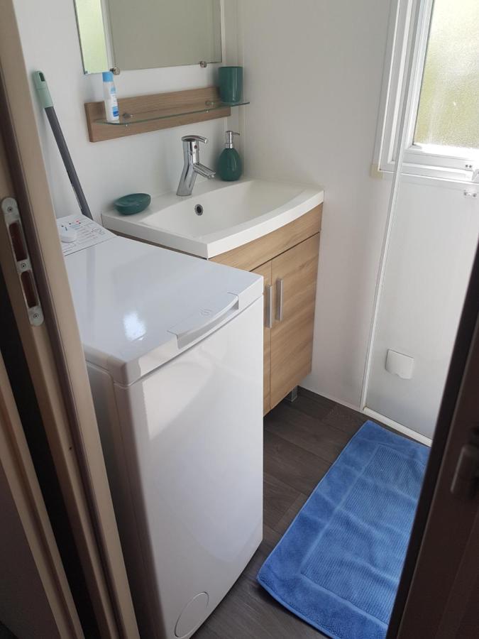 Campsite Confort, Climatisation,linge De Lit Et De Toilette, Coffre Fort, Ventilations Au Plafond Et Wifi Possible *