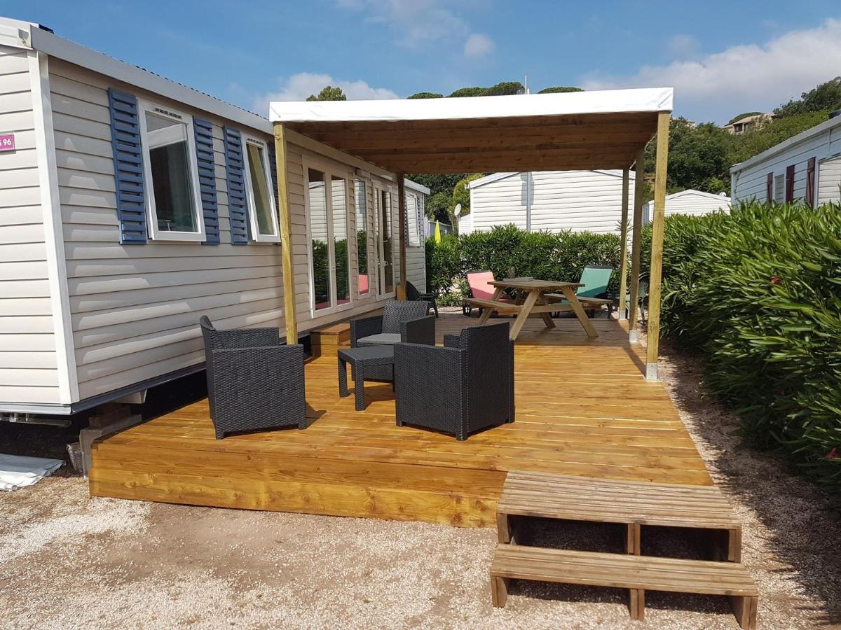 Campsite Confort, Climatisation,linge De Lit Et De Toilette, Coffre Fort, Ventilations Au Plafond Et Wifi Possible