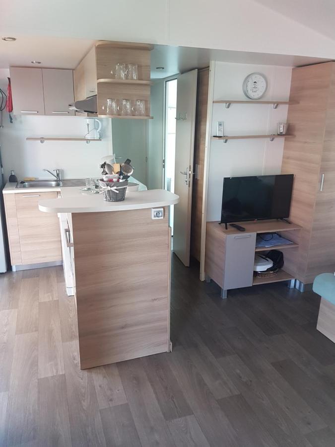 Confort, Climatisation,linge De Lit Et De Toilette, Coffre Fort, Ventilations Au Plafond Et Wifi Possible Campsite *