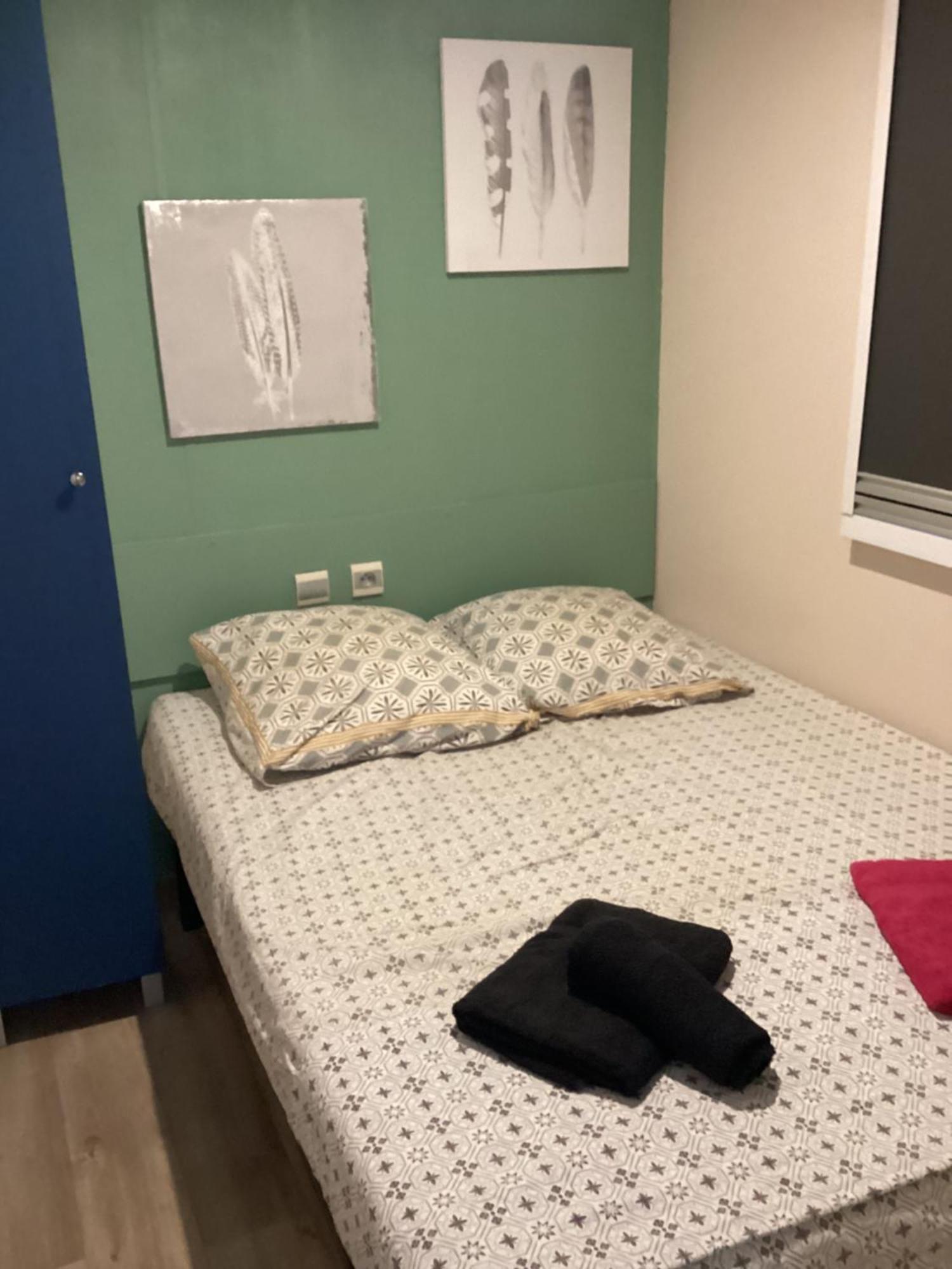 Confort, Climatisation,linge De Lit Et De Toilette, Coffre Fort, Ventilations Au Plafond Et Wifi Possible * Frejus